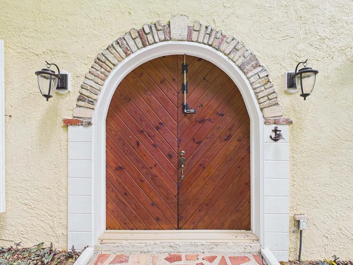 3 bed, 2712 sqft, $3,000 — Photo 3