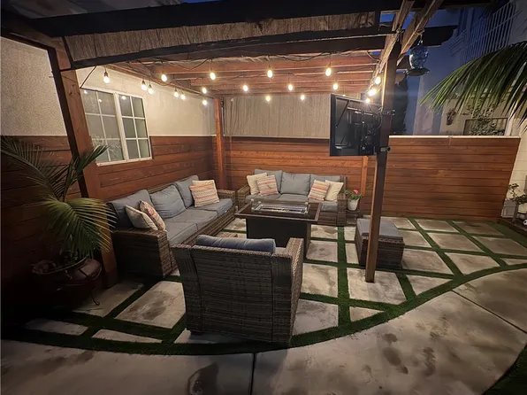 2751 W 235th St, Torrance, CA 90505