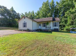 70 E Haven Ln, Henderson, TN 38340