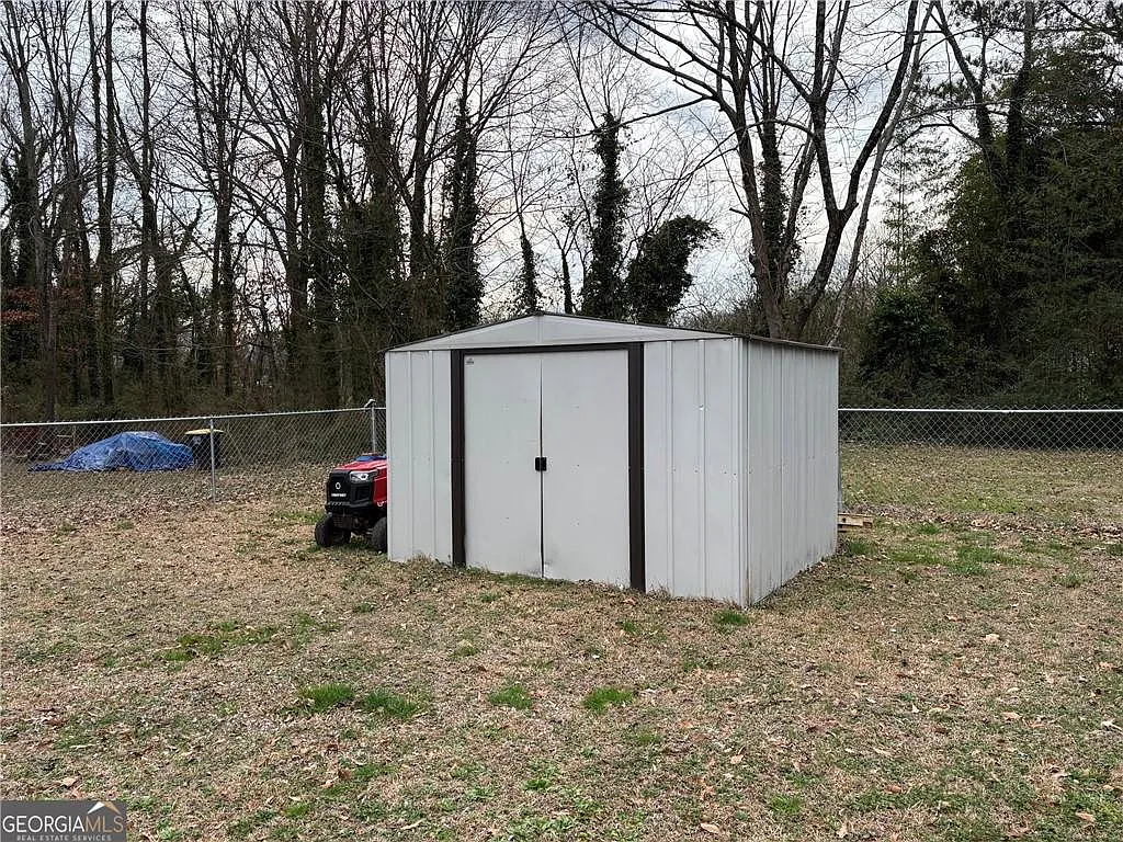 Photo 2 of 14 - 212 Nixon Ave SW - Rome, GA Building Photo - 212 Nixon Ave SW