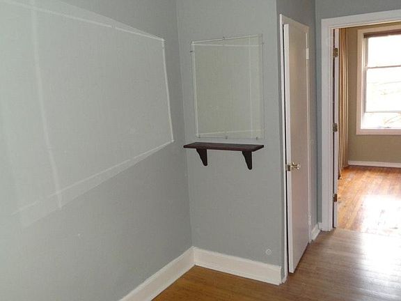 2nd image of 5038 Pine St #B