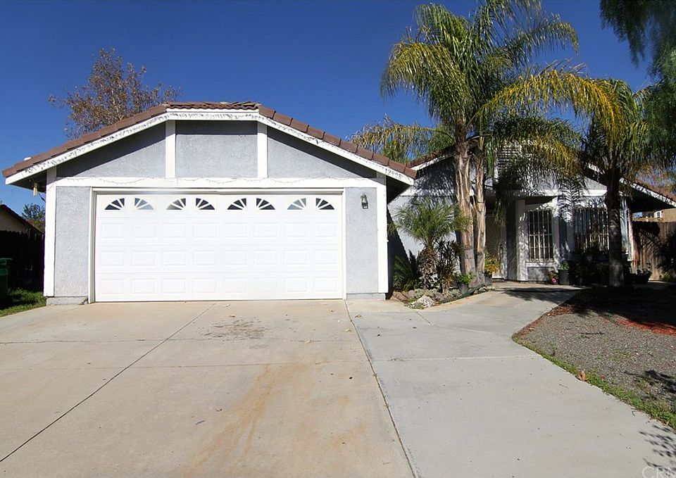 1st image of 12998 Westbury Dr