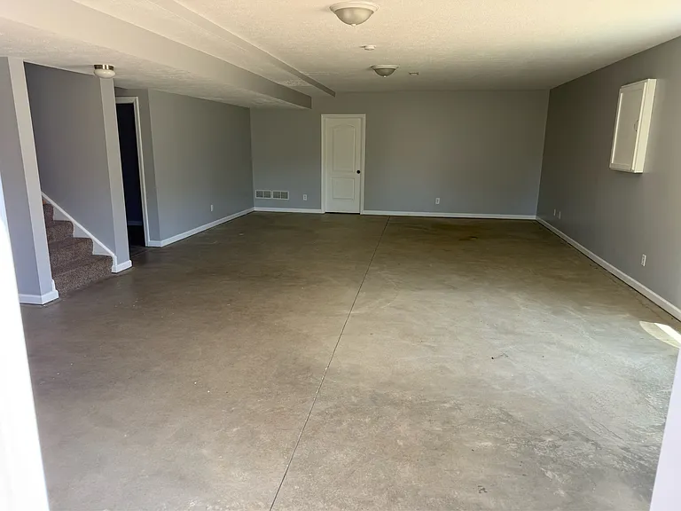 Lower level