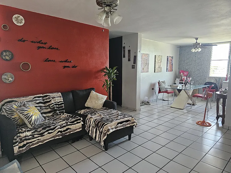 A301 Cond Portales Reales — Photo 3