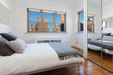 Rented by Avenue Real Estate