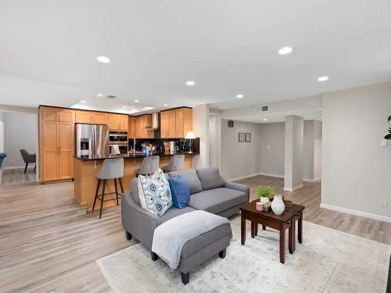 24641 Ashland Dr — Photo 36