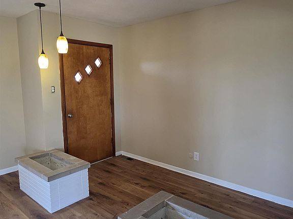 4th image of 7766 E Cres #700-N