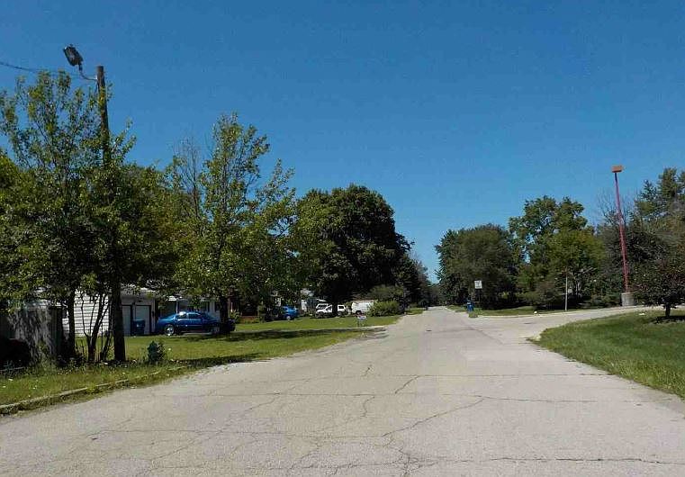 2nd image of 66 N Bazil Ave
