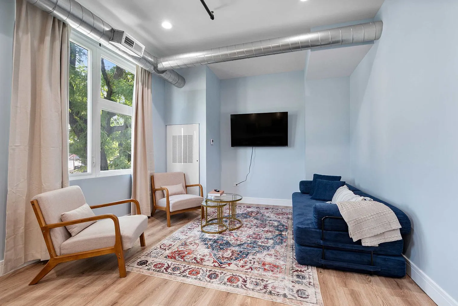 2 bed, 1.0 bath, 936 sqft, $3,073 — Photo 1