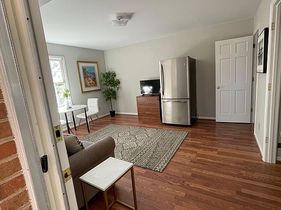 5th image of 1231 Reverdy Ln #2