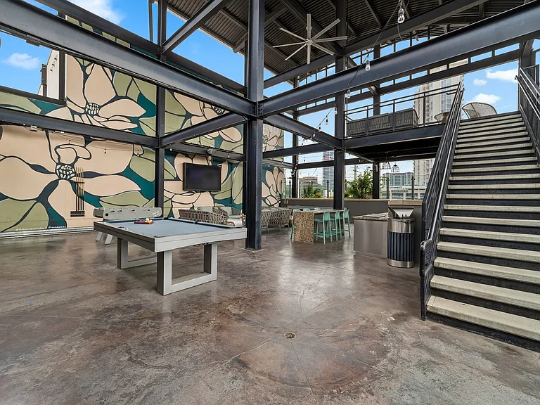 Trend Design District — Photo 19