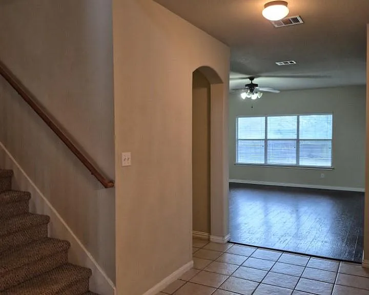 808 Busleigh Castle Way — Photo 4