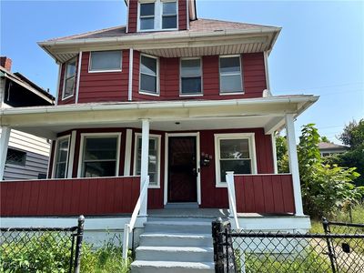 757 E 95th St, Cleveland, OH, 44108