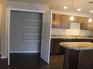 2400 65th Ave S APT 302, Fargo, ND