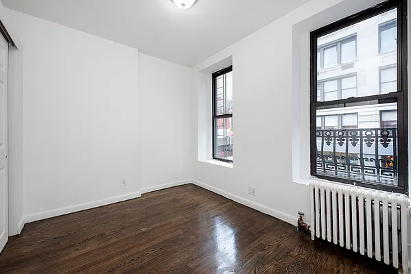 Rented by Compass | media 2