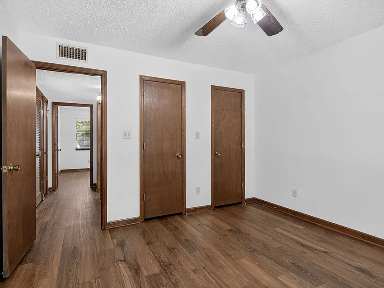 207 Turner Ave — Photo 30