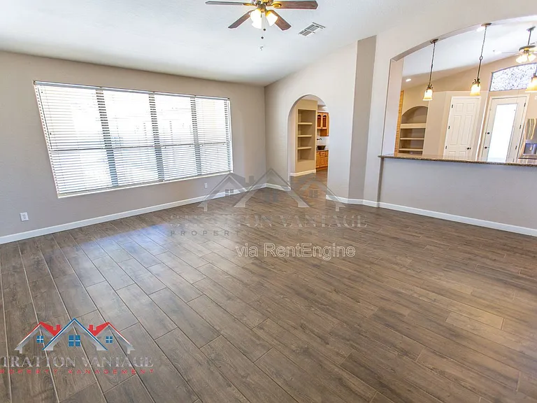 38414 N 12th St — Photo 12