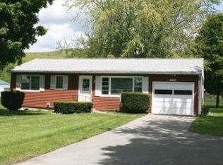 1124 Case St, Middlebury, VT 05753