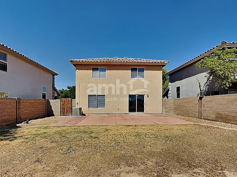 11801 N Olive St — Photo 21