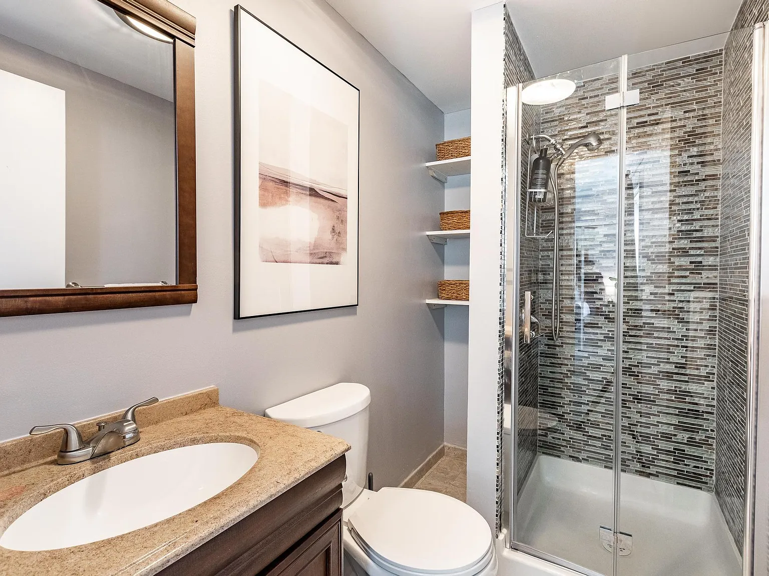 3 bed, 2048 sqft, $4,000 — Photo 4