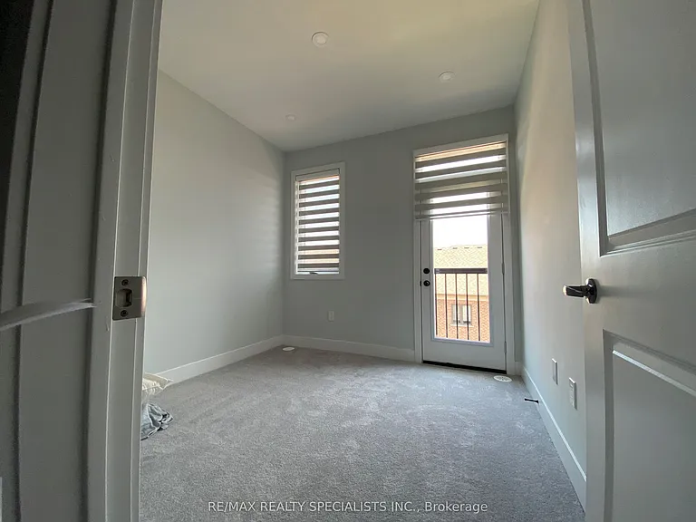 1458 Yellow Rose Cir — Photo 17