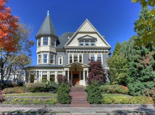 24 Stimson Ave, Providence, RI 02906