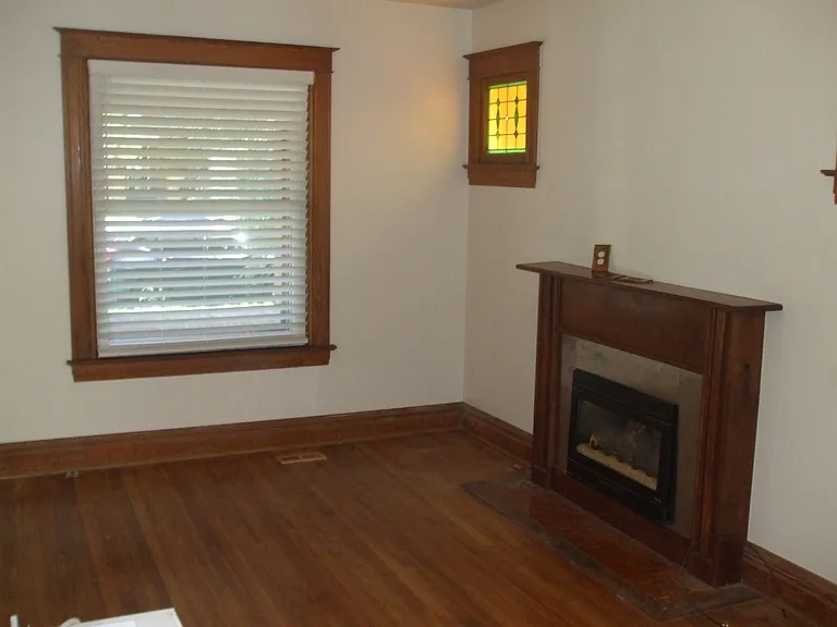 669 S Sherman St — Photo 14