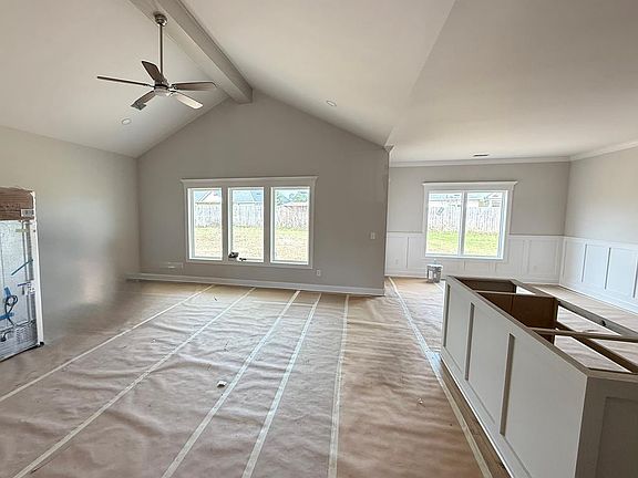 3rd image of 108 Mill Ridge Cir