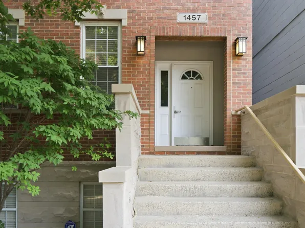 1457 W Fry St APT 1, Chicago, IL 60642