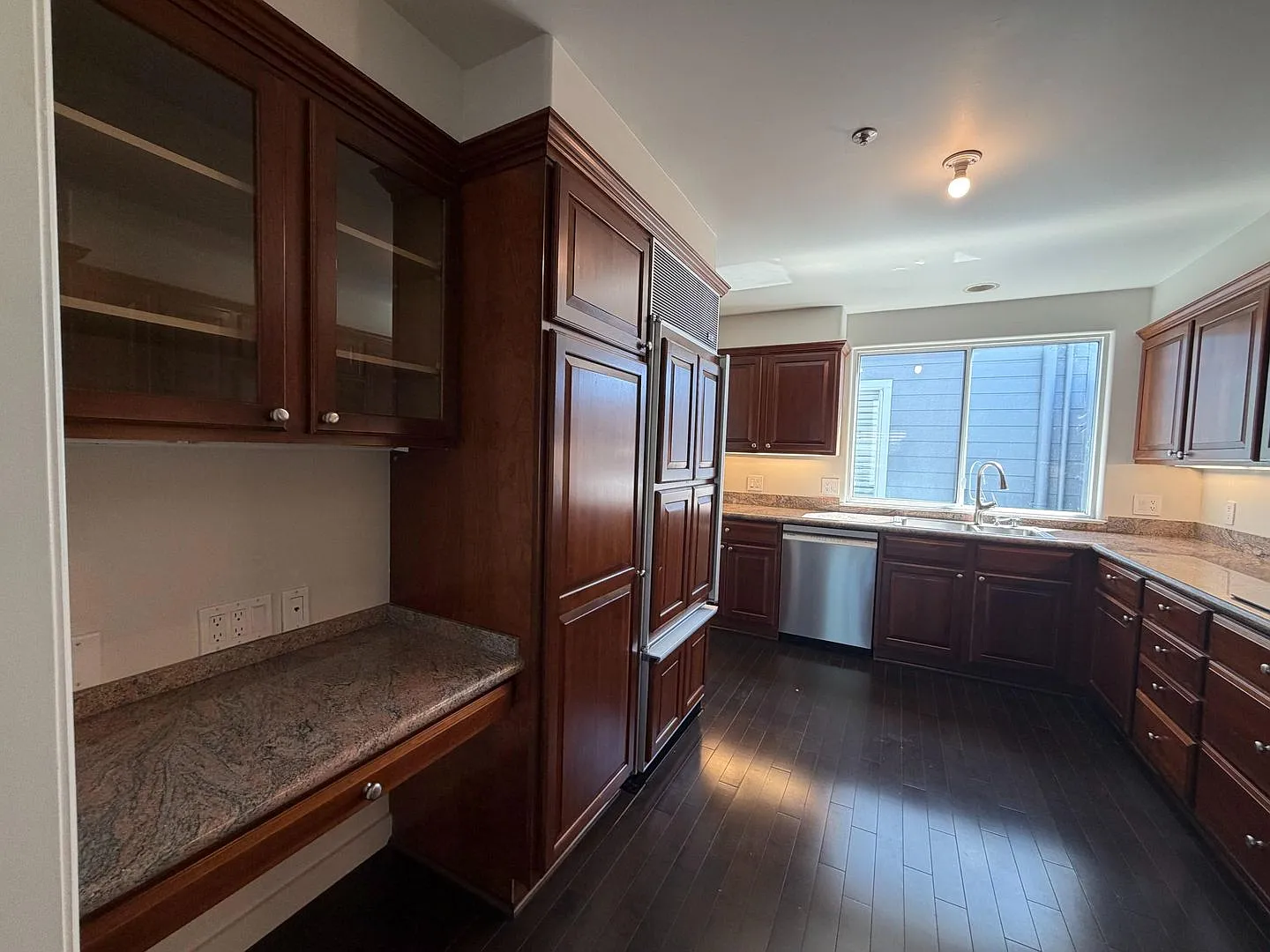 Luxury Pacific Heights 3BD/2.5BA with Private Rooftop Deck — Photo 3