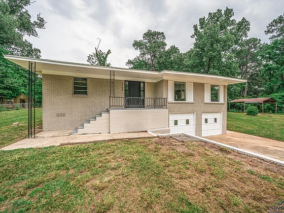 3rd image of 1306 Willow Springs Dr
