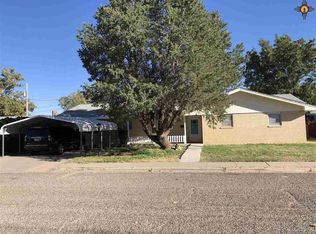 205 Texas Dr, Portales, NM 88130