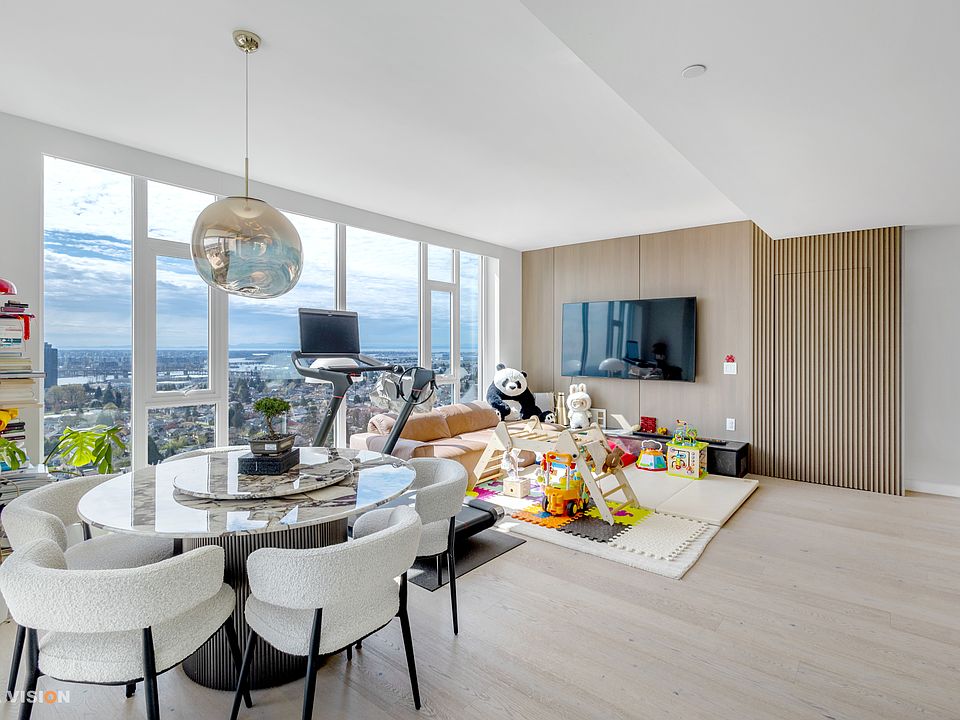 1st image of 7433 Cambie St #2105