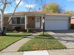 25163 Loretta Ave, Warren, MI