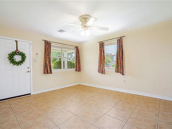 4th image of 901 Tullulah Ave