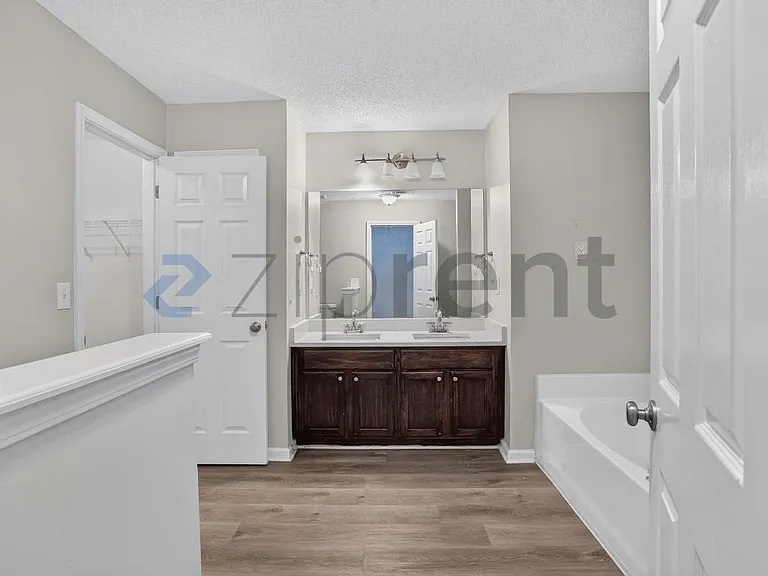 3542 Brookstone Way — Photo 28