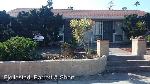 1st image of 4484-86 Clairemont Dr