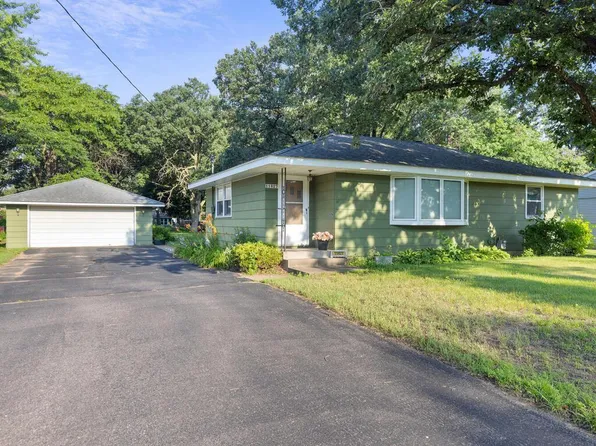 11827 Douglas Dr N, Champlin, MN 55316