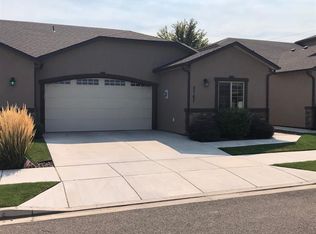 2767 W 30th Pl, Kennewick, WA 99337