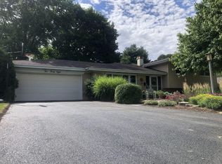 248 N Van Nortwick Ave, Batavia, IL 60510