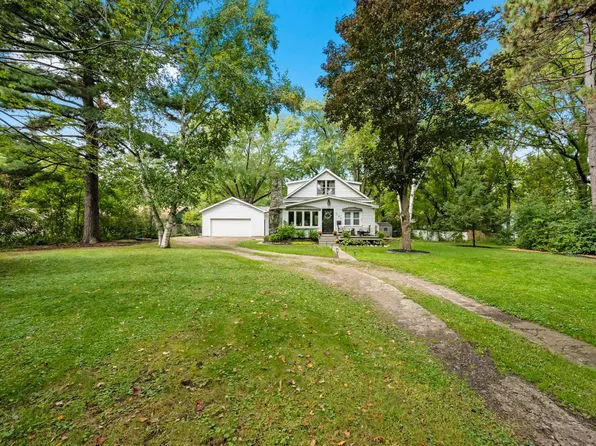 5145 Long Ave, White Bear Lake, MN 55110