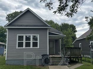 810 N Elm St, Pittsburg, KS 66762