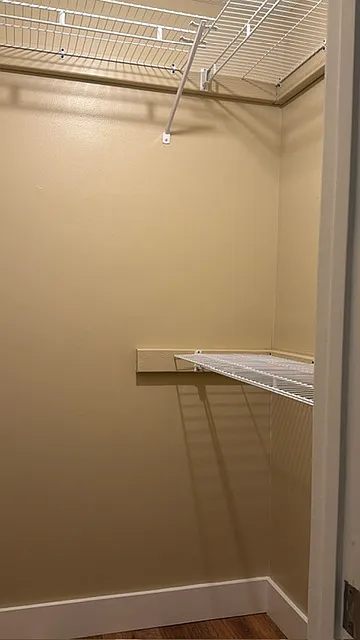 2 bed, 956 sqft, $1,375 — Photo 2