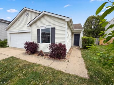 6747 Waverhill Dr, Indianapolis, IN, 46217