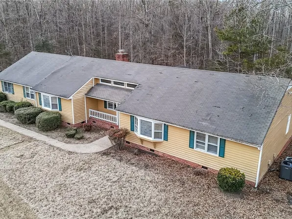 15946 Saint Peters Church Rd, Montpelier, VA 23192