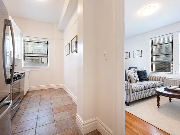 27 West 96th Street image 8 of 19