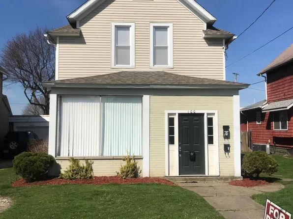 100 8th St NW APT 2, Barberton, OH 44203