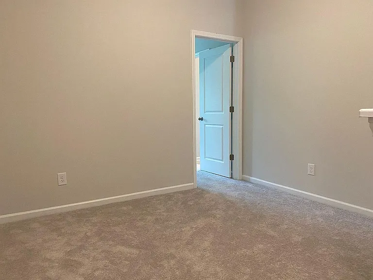 1351 Fitchie Pl — Photo 10