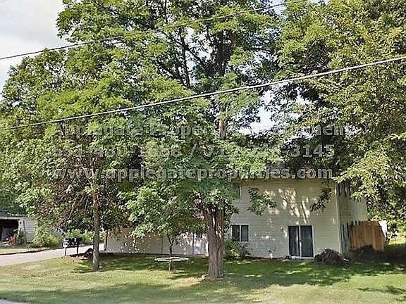 2nd image of 535 N 6th St APT C