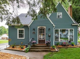 516 Juneau Ave, Mauston, WI 53948